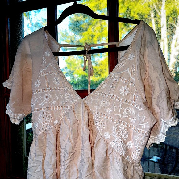 Lace Trim Open Back Tie Blouse